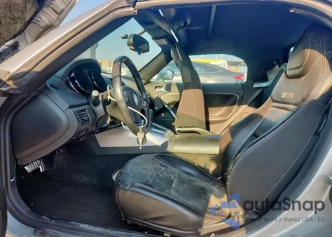 2009 Saturn Sky Redline z USA, uszkodzony, nr VIN 1G8MT35X79Y104008